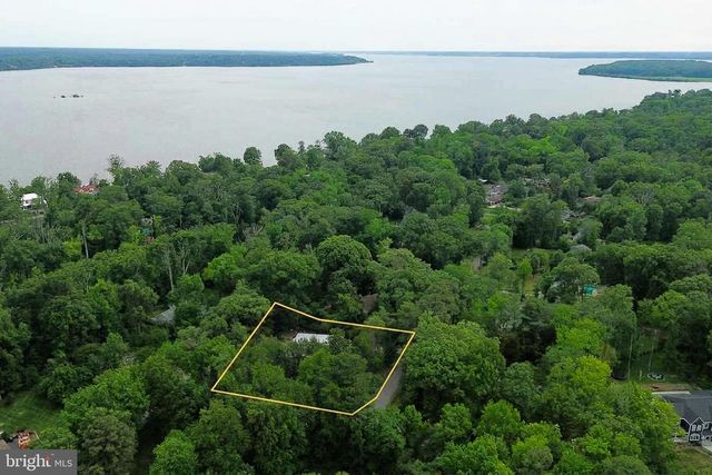 11724 RIVER DR, Lorton, VA 22079