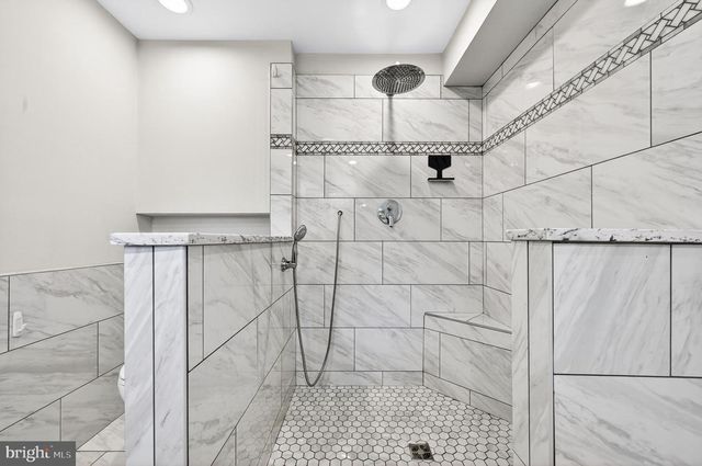 11724 RIVER DR, Lorton, VA 22079