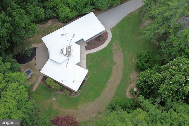 11724 RIVER DR, Lorton, VA 22079