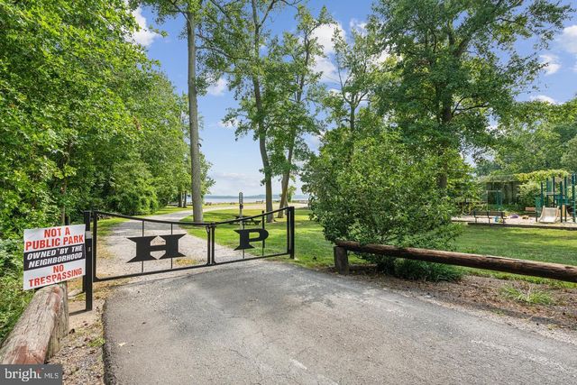 11724 RIVER DR, Lorton, VA 22079