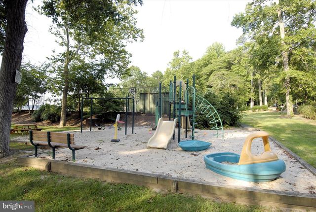 11724 RIVER DR, Lorton, VA 22079