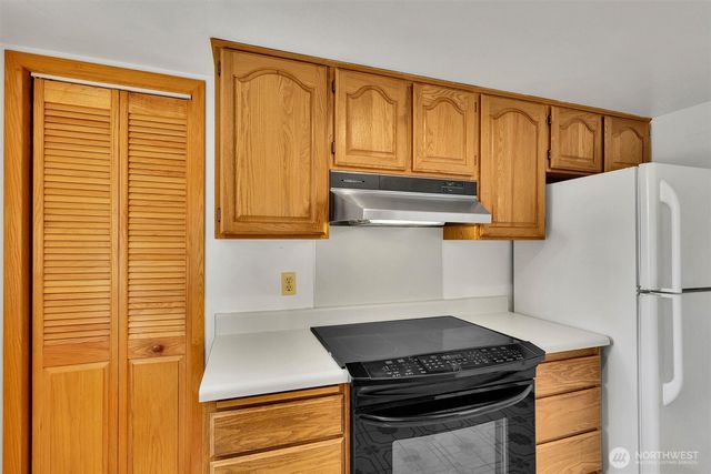 7631 Buckthorn Drive NE, Bremerton, WA 98311