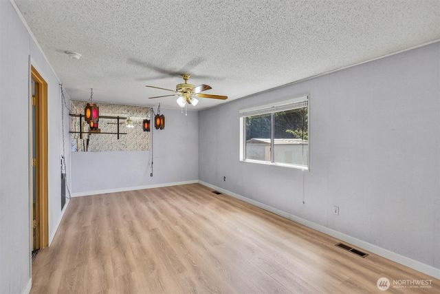 7631 Buckthorn Drive NE, Bremerton, WA 98311