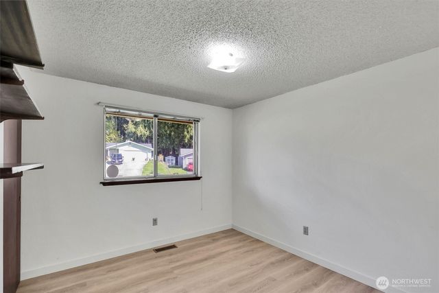 7631 Buckthorn Drive NE, Bremerton, WA 98311