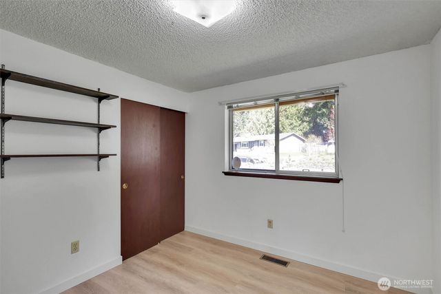 7631 Buckthorn Drive NE, Bremerton, WA 98311