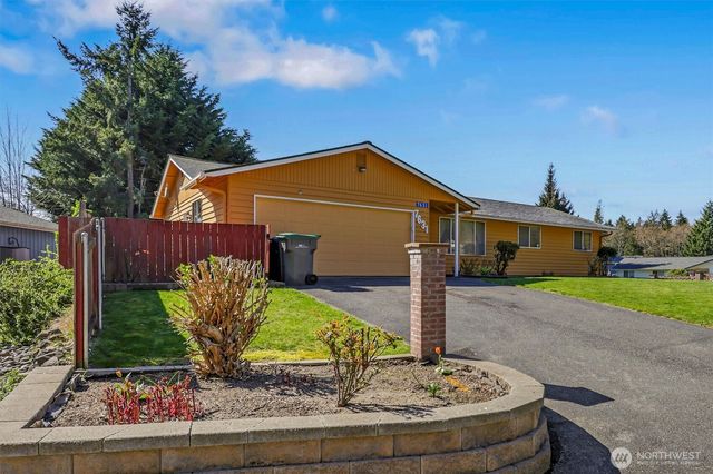 7631 Buckthorn Drive NE, Bremerton, WA 98311