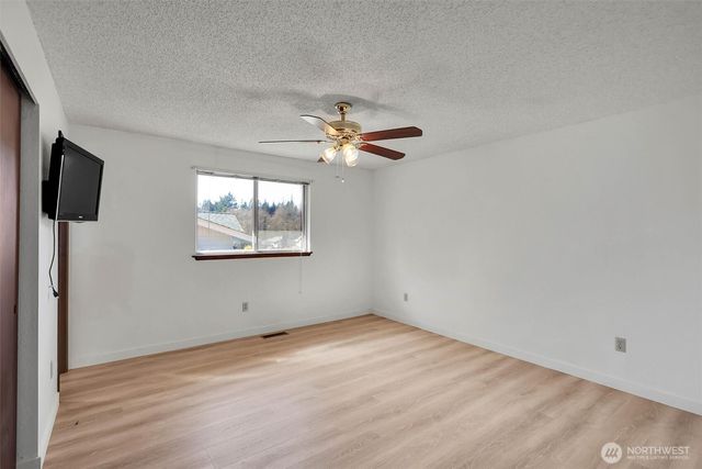 7631 Buckthorn Drive NE, Bremerton, WA 98311