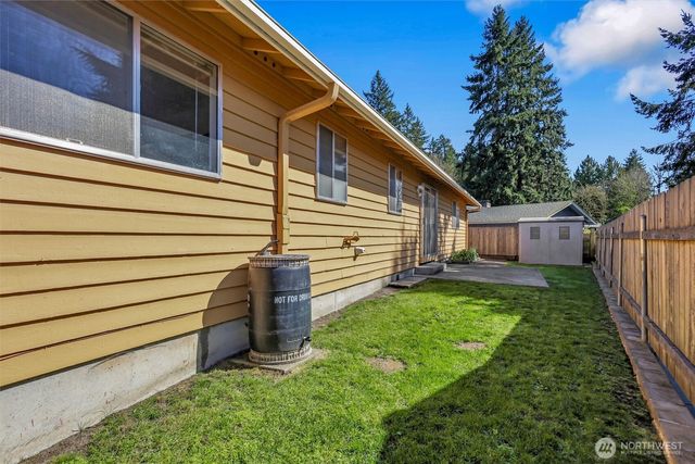 7631 Buckthorn Drive NE, Bremerton, WA 98311