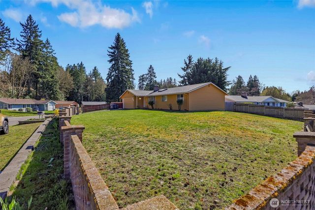 7631 Buckthorn Drive NE, Bremerton, WA 98311