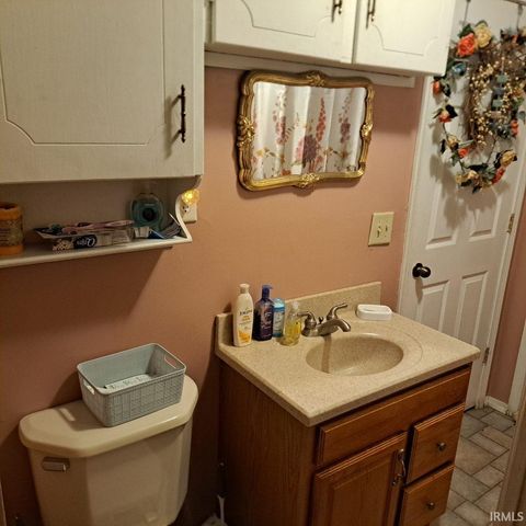 8400 S OLD ST ROAD 3, Muncie, IN 47302