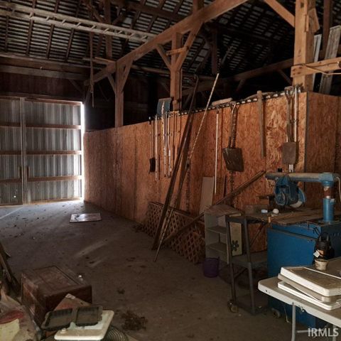 8400 S OLD ST ROAD 3, Muncie, IN 47302