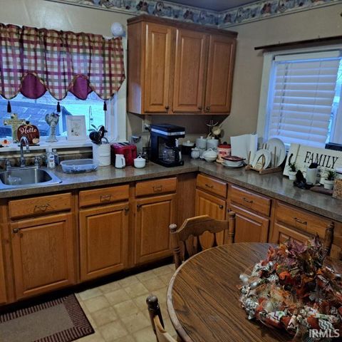 8400 S OLD ST ROAD 3, Muncie, IN 47302