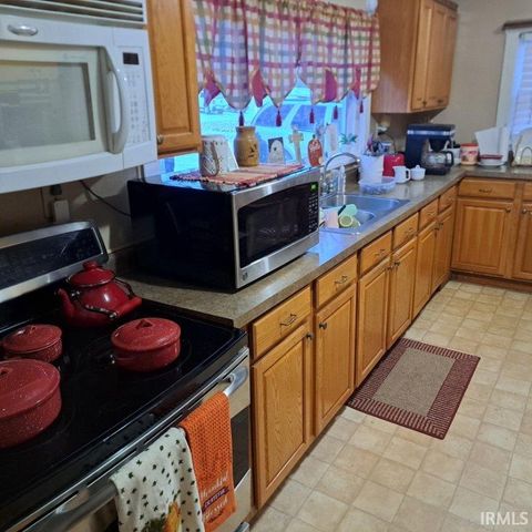 8400 S OLD ST ROAD 3, Muncie, IN 47302