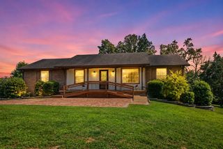 489 Page Dr, Mount Juliet, TN 37122