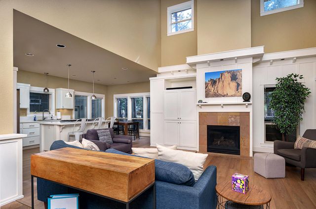 61388 Big Eddy Circle, Bend, OR 97702