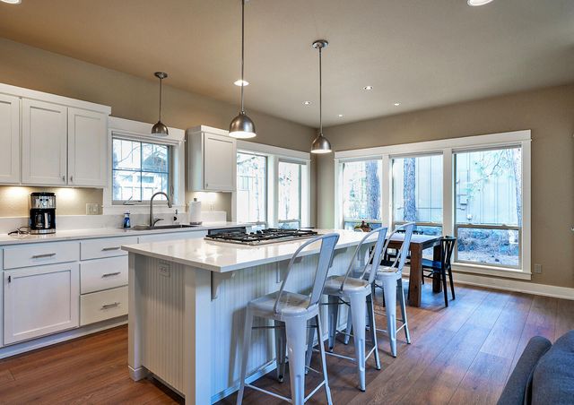 61388 Big Eddy Circle, Bend, OR 97702