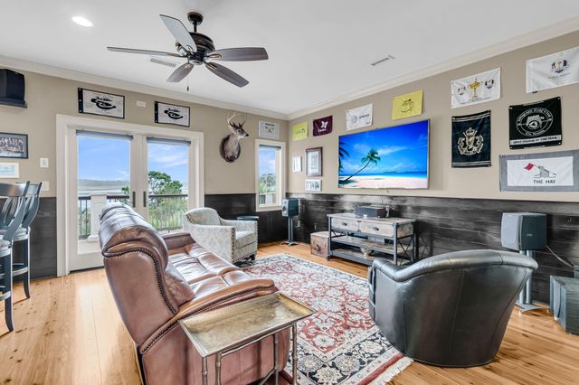 2725 Parkers Landing Road, Mount Pleasant, SC 29466