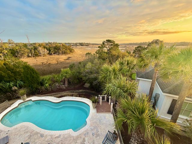 2725 Parkers Landing Road, Mount Pleasant, SC 29466