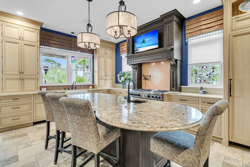 Image 39 of property listing at 2725 Parkers Landing Road, Mount Pleasant, SC 29466