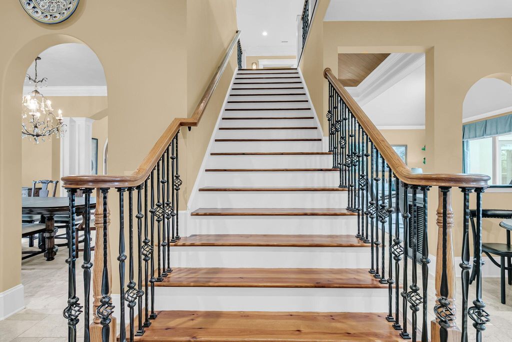 Image 50 of property listing at 2725 Parkers Landing Road, Mount Pleasant, SC 29466