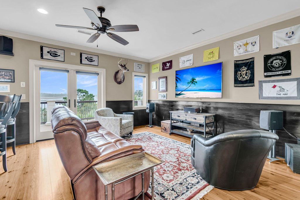 Image 54 of property listing at 2725 Parkers Landing Road, Mount Pleasant, SC 29466