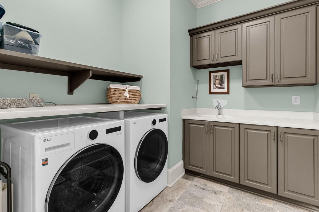 Image 65 of property listing at 2725 Parkers Landing Road, Mount Pleasant, SC 29466