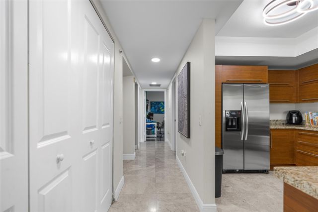 2641 N Flamingo Rd 901N, Sunrise, FL 33323