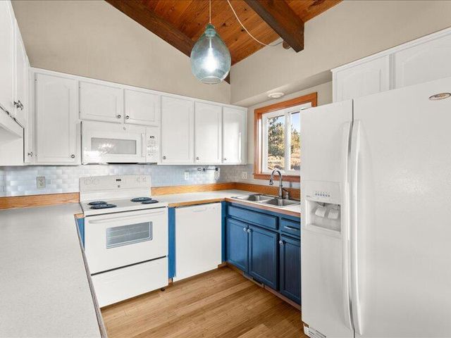 64495 Quail Drive, Bend, OR 97703