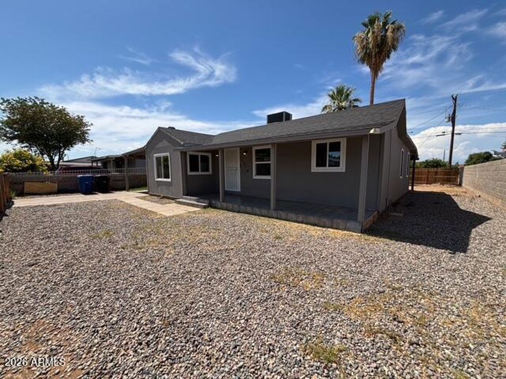 11014 W COCOPAH Street, Avondale, AZ 85323 — photo 3