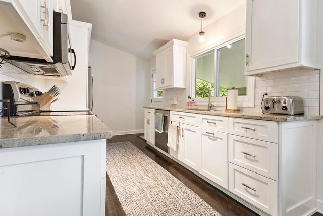 2370 Zollinger Road, Columbus, OH 43221