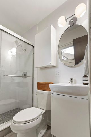 2370 Zollinger Road, Columbus, OH 43221