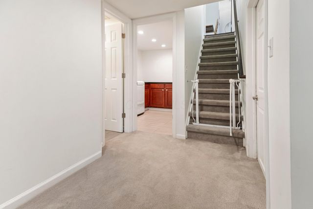 2370 Zollinger Road, Columbus, OH 43221