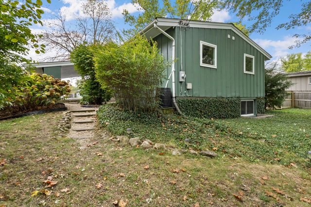 2370 Zollinger Road, Columbus, OH 43221