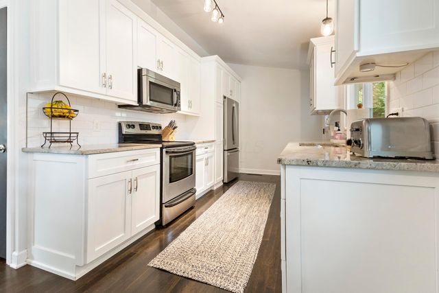 2370 Zollinger Road, Columbus, OH 43221