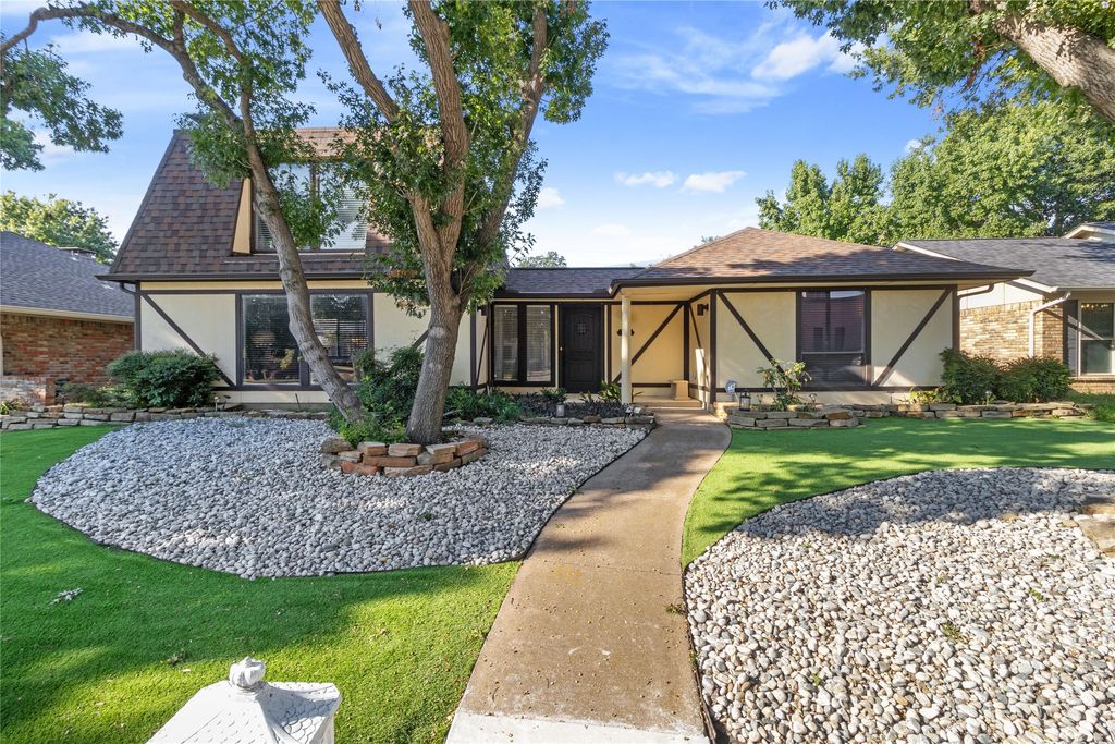 9205 Moss Farm Lane, Dallas, TX 75243