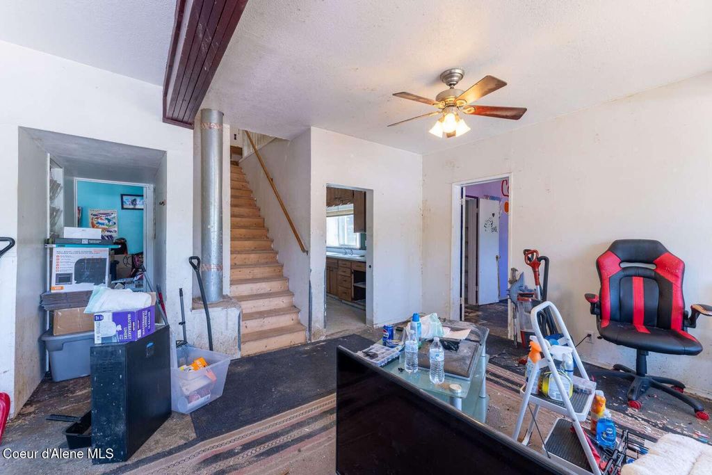 621 Teddy AVE, Kellogg, ID 83837 photo 2