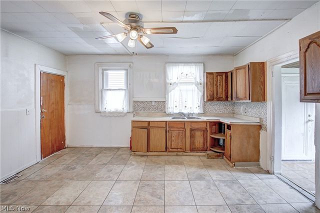 7017 Colgate Ave Front, 7015 Colgate Rear Avenue, Cleveland, OH 44102