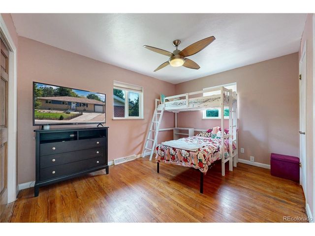 1320 27th St, Greeley, CO 80631