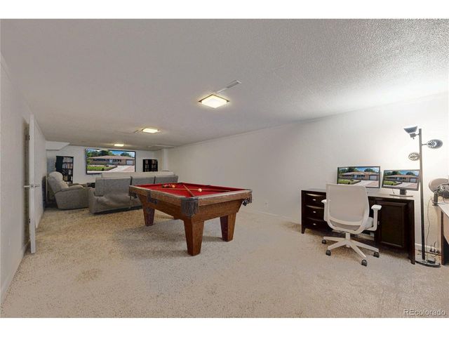 1320 27th St, Greeley, CO 80631