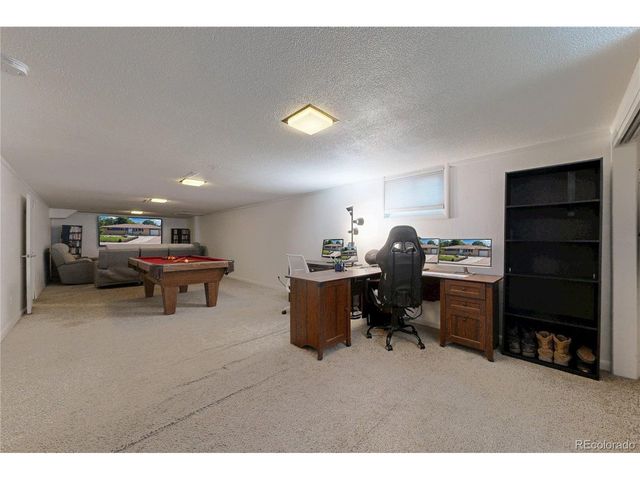 1320 27th St, Greeley, CO 80631