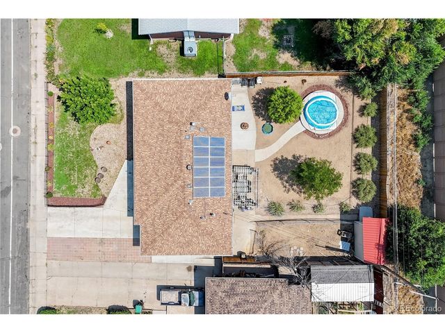 1320 27th St, Greeley, CO 80631