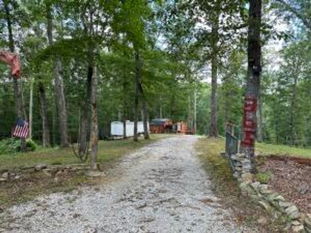 365 Green Drive 4, Pikeville, TN 37367