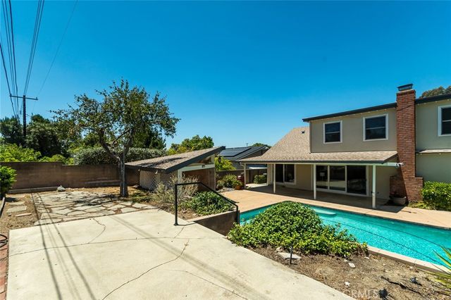2220 W Silver Tree, Claremont, CA 91711
