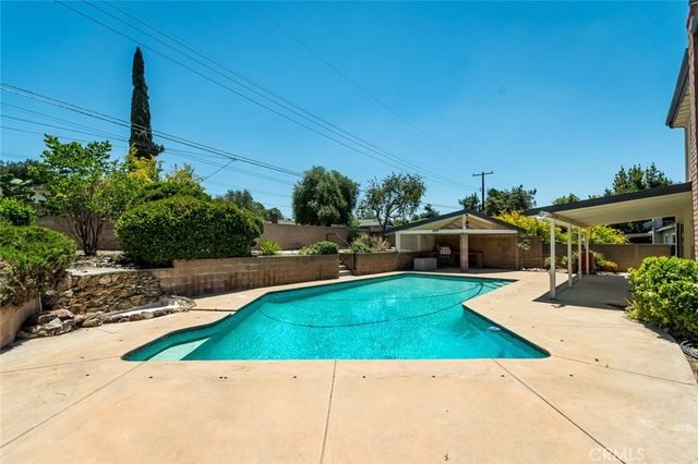 2220 W Silver Tree, Claremont, CA 91711