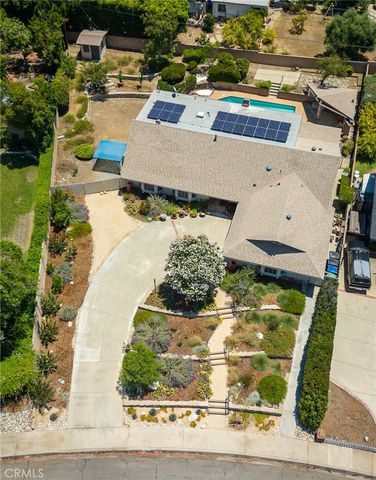 2220 W Silver Tree, Claremont, CA 91711