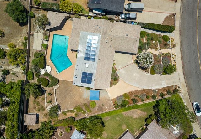 2220 W Silver Tree, Claremont, CA 91711