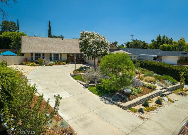 2220 W Silver Tree, Claremont, CA 91711
