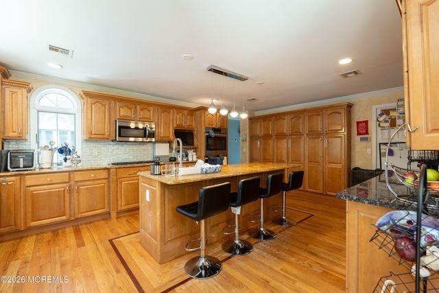 1908 Kenilworth Court, Toms River, NJ 08753