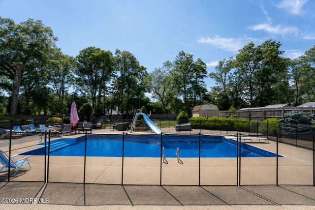 1908 Kenilworth Court, Toms River, NJ 08753