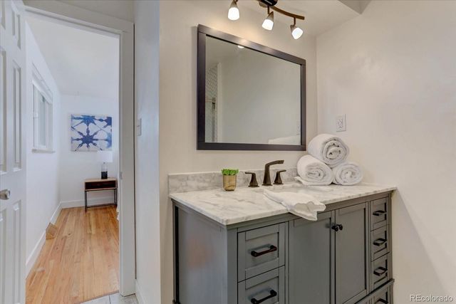 986 S Cole Drive, Lakewood, CO 80228